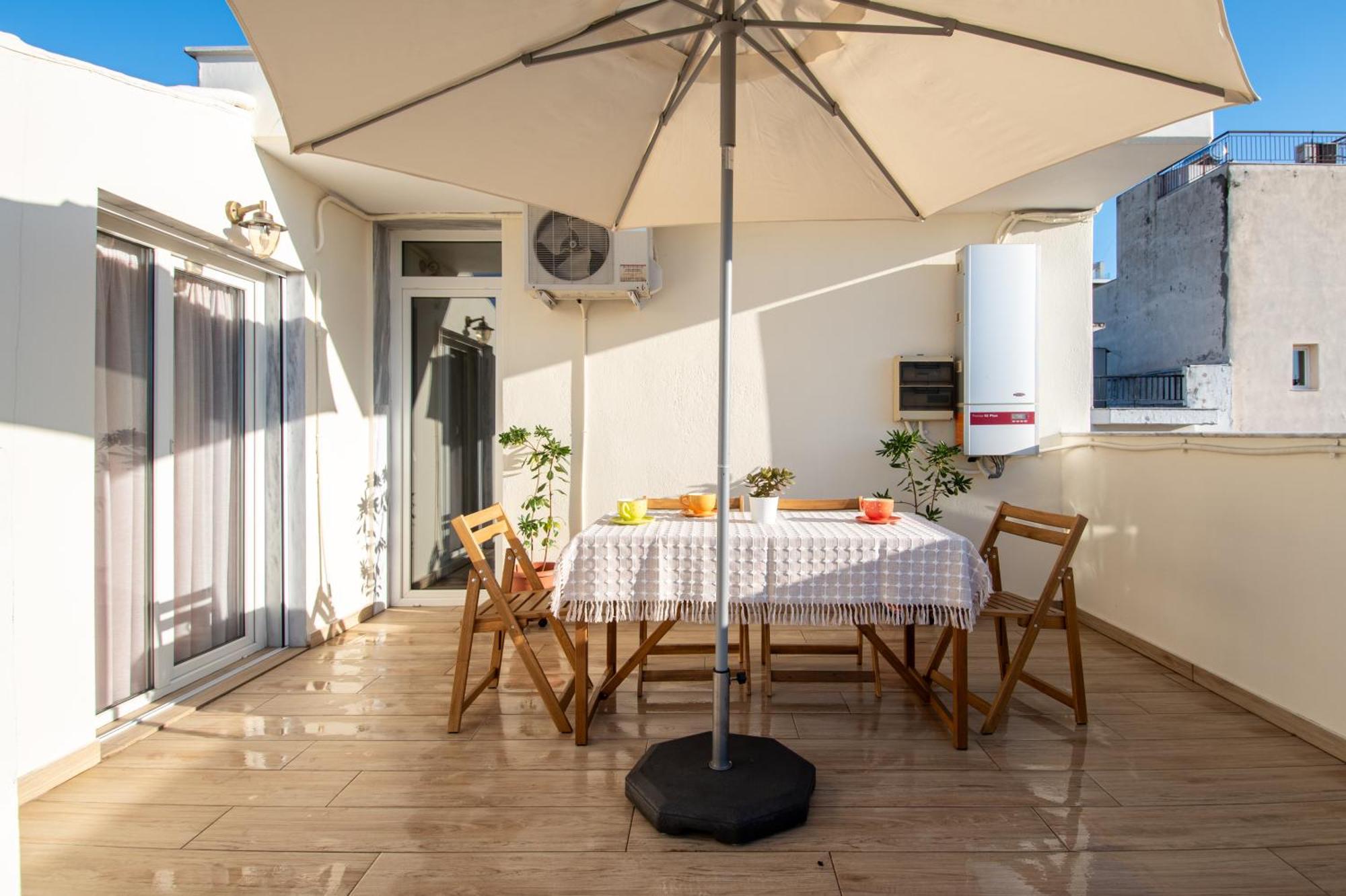 סלוניקי Sunset Rooftop Apartment מראה חיצוני תמונה